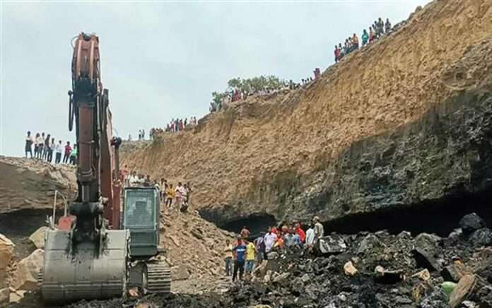 3 Killed, Many Feared Trapped As Illegal Coal Mine Collapses Near Dhanbad