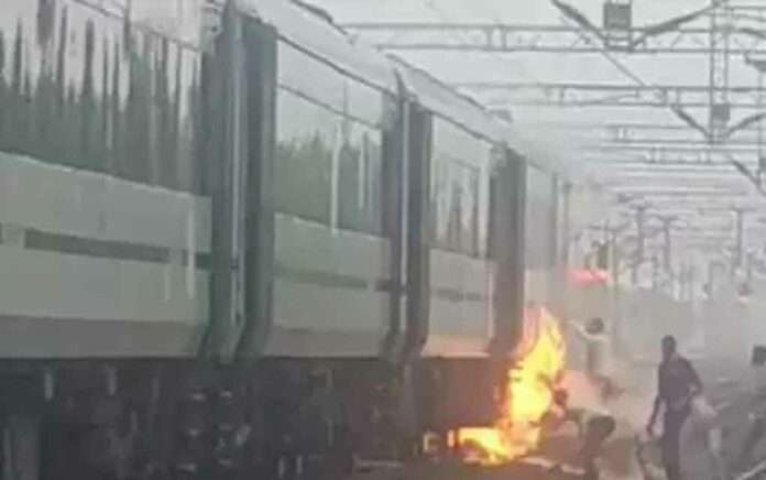Bhopal-Delhi Vande Bharat train coach catches fire,