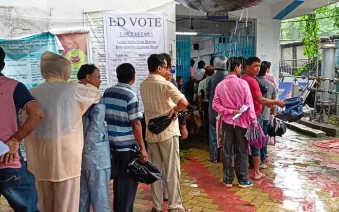 ED polling started in Balurghat, workers complained of irregularities