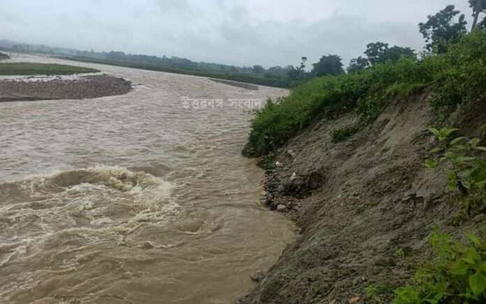 Gathia river is overflowing, there is a risk of disconnection