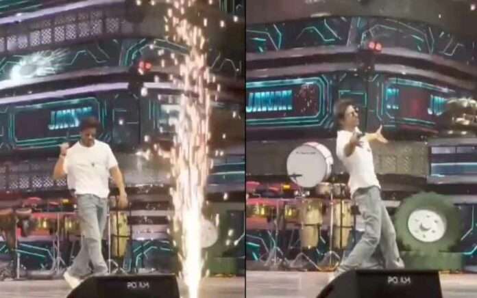 Shah Rukh hit the stage in Chennai ahead of the trailer launch of 'Jawaan'