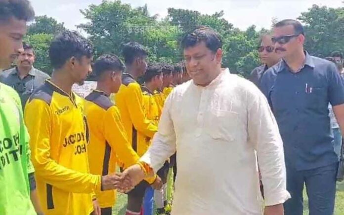 Sukant Majumdar inaugurated the Modi Cup at Balurghat