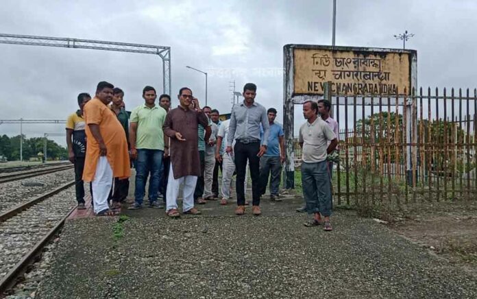 MP Jayant Roy visited New Changrabandha railway station