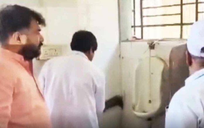 BJP MP makes dean clean toilet of Maharashtra hospital