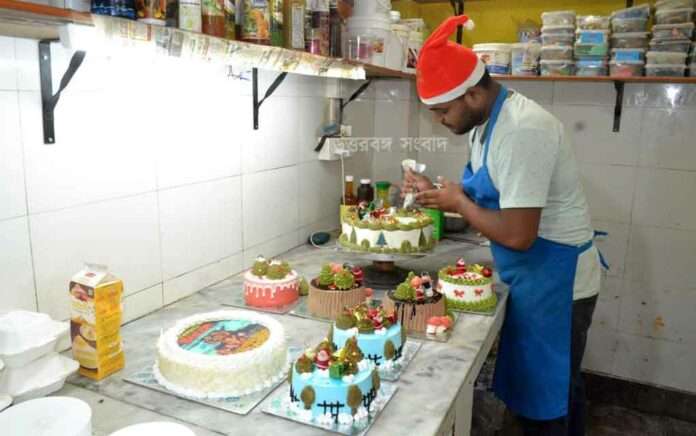 bakery artists are busy before christmas