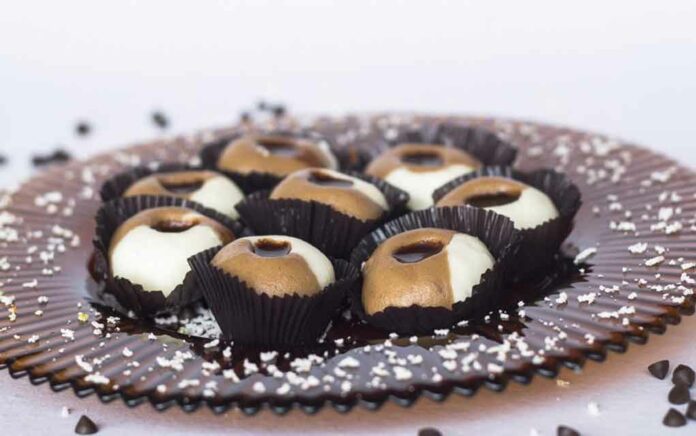 Make 'choco chip sandesh' for guests