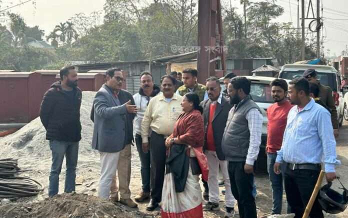 Rail green signal on overbridge in Thakurnagar, said BJP MP