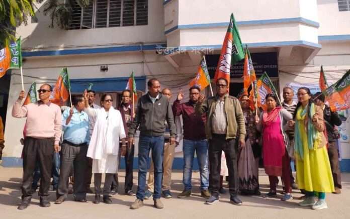 Trinamool leader's school on leased land, BJP protests