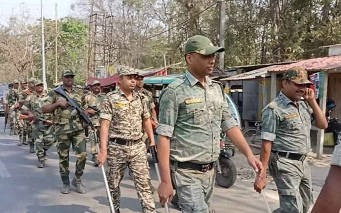 Central forces reached Balurghat, route march started