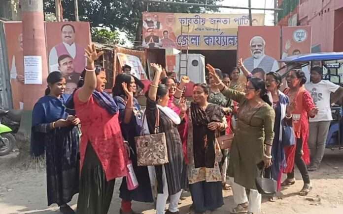 Arrested Sheikh Shahjahan, women workers of BJP cheered