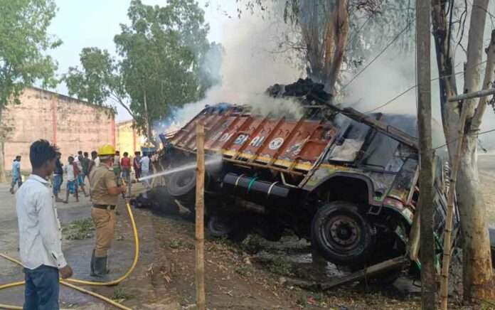 fire brigade is late truck loaded with jute burnt