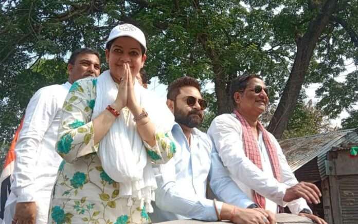 Actor Soham campaigning in support of Trinamool candidate from North Malda