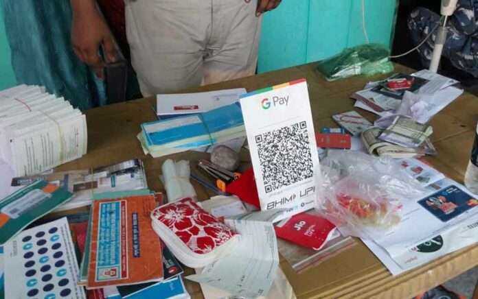 Jamtara-style fraud arrests 1, recoveredpassbook-ATM